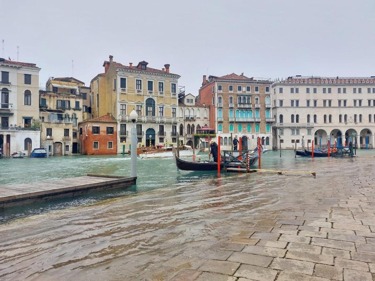 Cozy Retreat At Antico Mercato Di Rialto Apartment