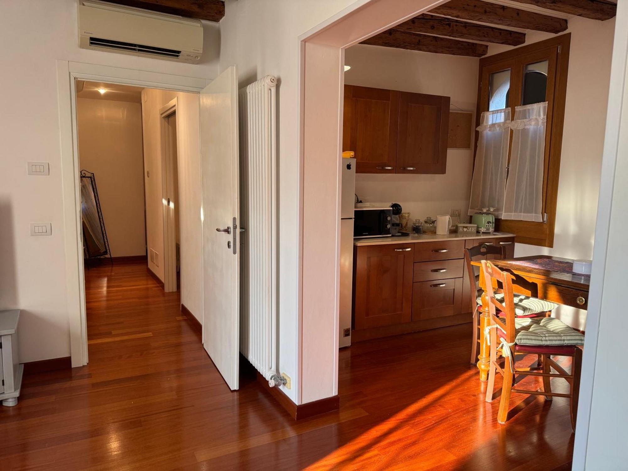 Cozy Retreat At Antico Mercato Di Rialto Apartment Venice